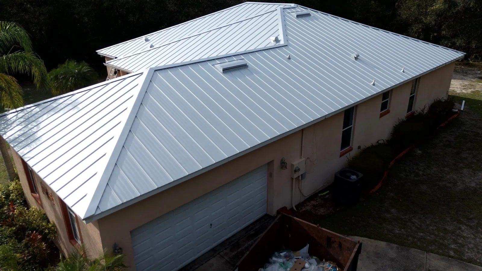 Mill-finish standing seam metal roof on a DeLand home